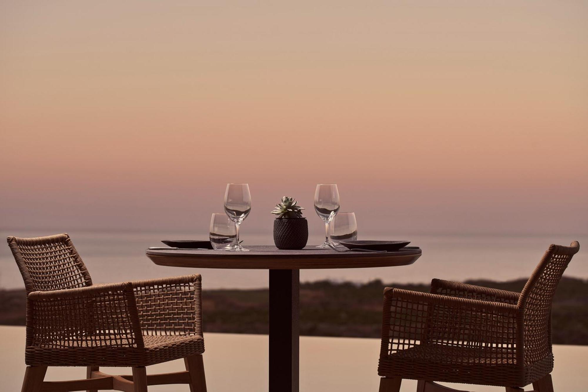 Magma Resort Santorini, In The Unbound Collection By Hyatt Vourvoulos Екстер'єр фото