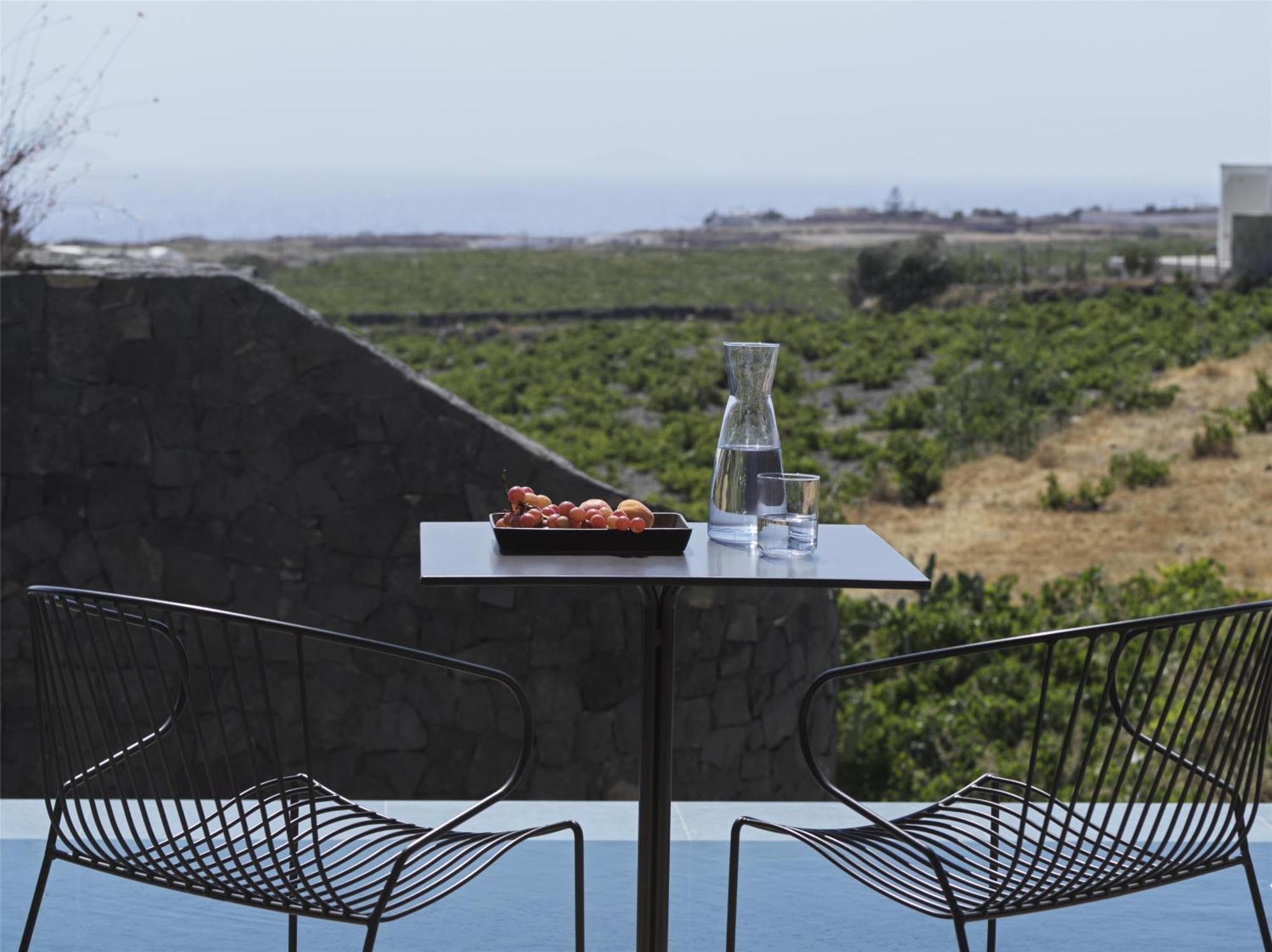 Magma Resort Santorini, In The Unbound Collection By Hyatt Vourvoulos Екстер'єр фото